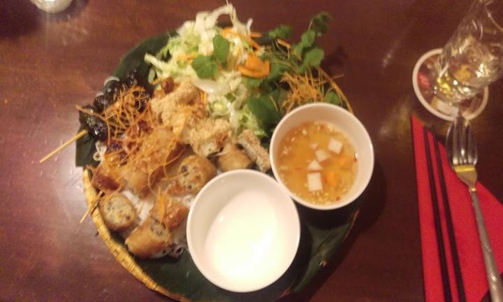 LỐI XƯA - vietnamesische Restaurant