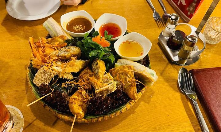 LỐI XƯA - vietnamesische Restaurant